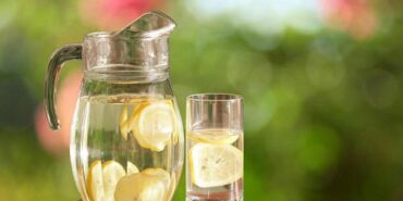 1 ay boyunca limonlu su içerseniz. Vücuda etkisi inanılmaz!