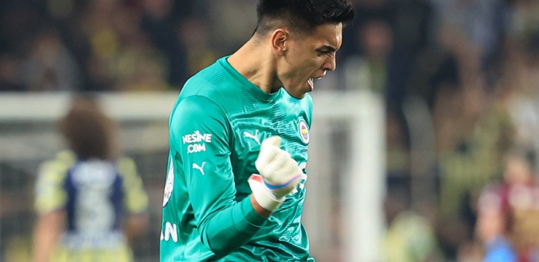 İrfan Can Eğribayat