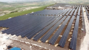 Türkiyenin güneş enerjisi kurulu gücü 10 bin megavatı aştı