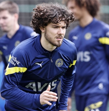 ferdi kadıoğlu fenerbahçe