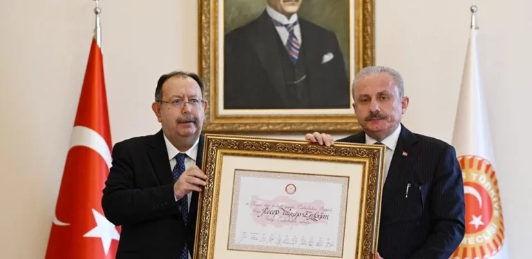 Cumhurbaşkanı seçimi ikinci tur kesin sonuçları açıklandı