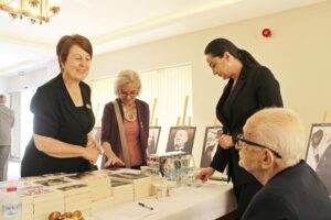 Hanri Benazus koleksiyonundan Atatürk ve Cumhuriyet Fotoğrafları Sergisi -7