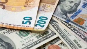 doler ve euro uçuşa geçti