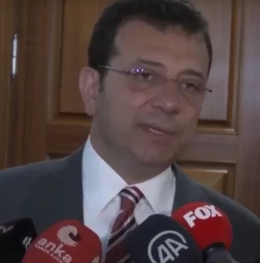 ekrem-imamogludan-flas-aciklama-degisimi-toplum-istiyor-kulagini-buna-tikayarak-yol-yurumek-olmaz-1N0d