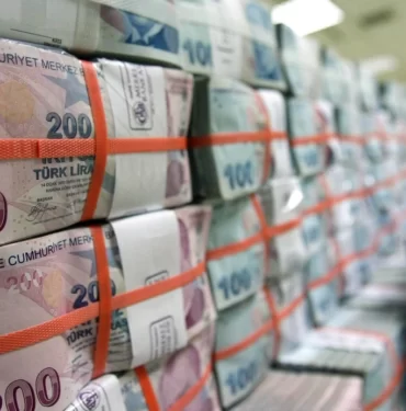 ihracatcilarin-reeskont-kredilerindeki-limiti-artirildi-E7WS