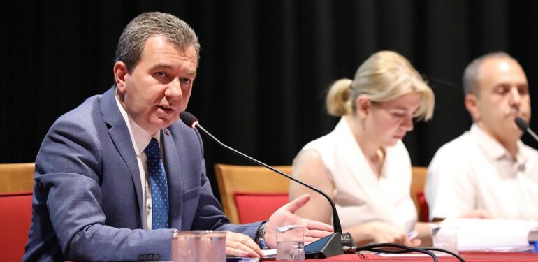 365024298_688534299980383_260981519017209387_n