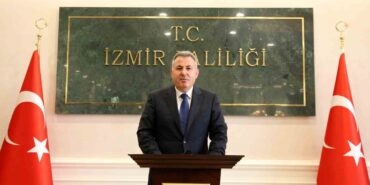 İZMİR VALİSİ SÜLEYMAN ELBAN, GÖREVİNE BAŞLADI