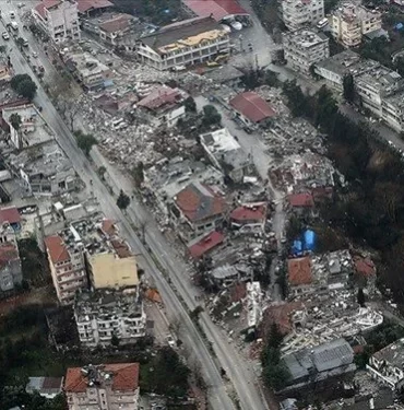 AyCUH78lF0C5Z6f-jXd-sQ