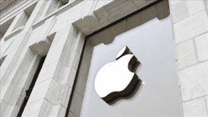 cin-iphoneu-yasakladi-iddiasi-applea-200-milyar-dolar-kaybettirdi-gtib.png