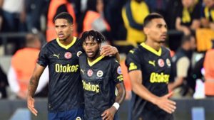 fenerbahcenin-avrupa-kadrosu-belli-oldu_73206461__w1200xh675.jpg