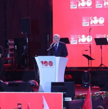 Kemal Kılıçdaroğlu'ndan CHP'de yaşanılan kavgalarla ilgili açıklama 5 kemal-kilicdaroglundan-chpde-yasanilan-kavgalarla-ilgili-aciklama_cc2d3647__w1200xh675.jpg