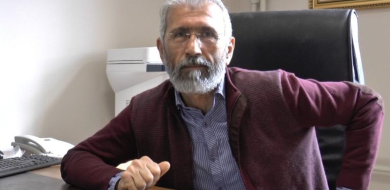 Abdullah Öcalan'ın açıklamasını paylaşan profesör görevden uzaklaştırıldı 1 651eae2c42a62638__w1200xh675.jpg