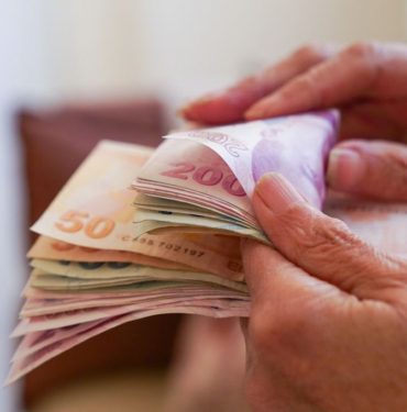 Emekliye ikramiye tartışması | CHP, AYM'ye gidebilir 4 bhdGxWk5X0-GzEvY78kePQ.jpg