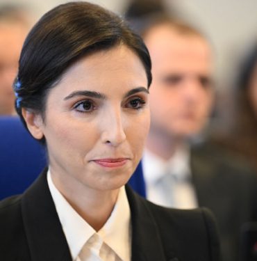 merkez-bankasi-baskani-erkandan-enflasyon-ve-doviz-kuru-mesaji-5xhq.jpg