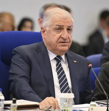 Milli Savunma Bakanı Yaşar Güler'den CHP'li Veli Ağbaba'ya 'S-400' yanıtı 8 65570c6aae01d713__w1200xh826
