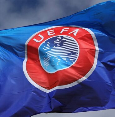 e523319623894c45b73b8db2c7972e90