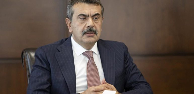 Bakan Tekin'den özel okul ücretlerine ilişkin açıklama 1 k-FRCK1OOEaQuqm4FnhfcQ.jpg