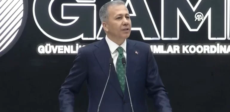 Bakan Yerlikaya'dan TikTok operasyonları açıklaması 6 bakan-yerlikayadan-tiktok-operasyonlari-aciklamasi