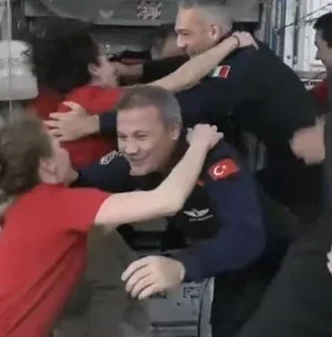 İlk Türk astronot Uluslararası Uzay İstasyonu'nda 4 OpQTH_dfJ06Wm0cqr_CkfQ
