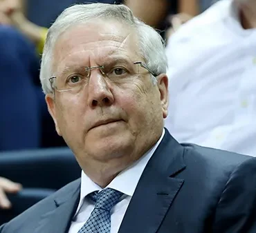 aziz-yildirrrrrim-fenerbahcenin-su-an-bir-baskan-sorunu-yok.webp