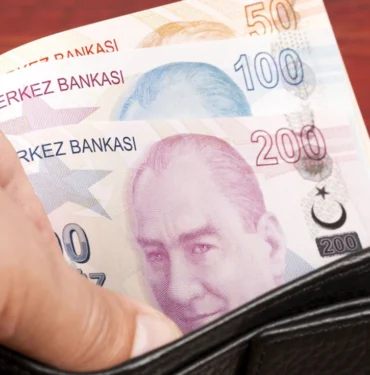 bakan-isikhan-emeklilere-ek-zam-farklarinin-hesaplara-yatacagi-tarihi-acikladi