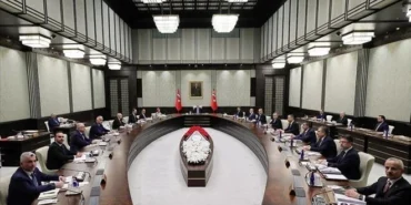 ny5WuaEEWUGh--NoH78Kuw