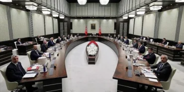 oT9YFLq7OkGedwkLRcnudg