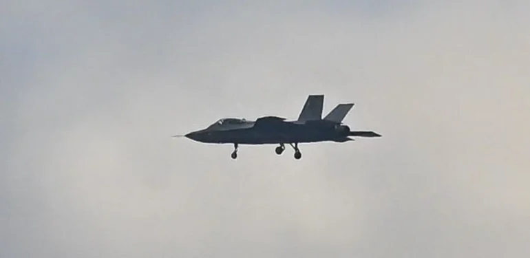 _WiPBwNTUUqxim44U55GLw