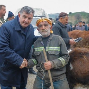 bergama-adayi-dogruer-hayvancilikta-marka-olacagiz