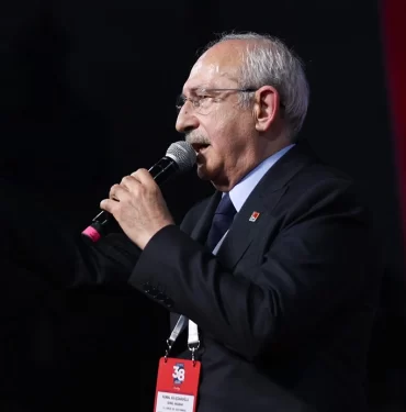 kilicdaroglu-harekete-gecti-olaganustu-kurultay-icin-550-imza-hazir