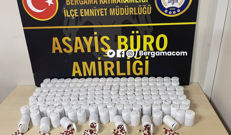 Bergama’da 8 Bin 21 Uyuşturucu Hap Ele Geçirildi