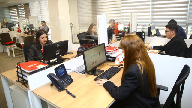 25 MAYIS PAZARTESİ BANKALAR AÇIK MI KAPALI MI Bankalar pazartesi günü çalışıyor mu tatil mi Kurban Bayramı tatili 25-26 Mayıs bankalar kaça kadar açık
